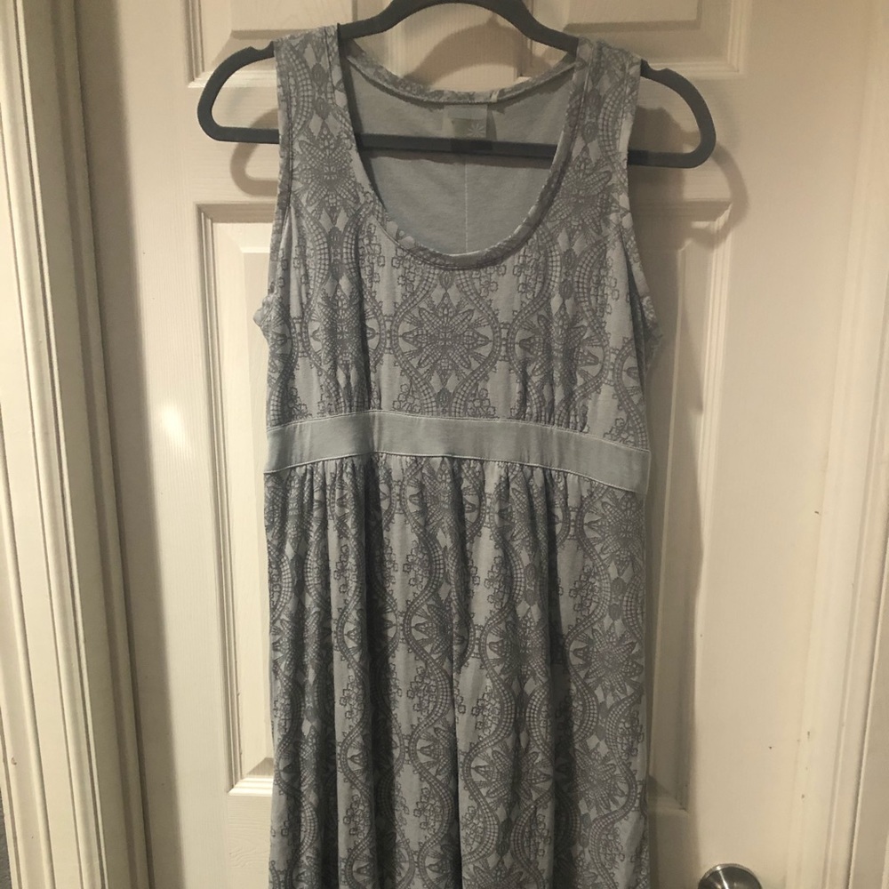 Athleta L dress